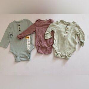 Long Sleeve Ribbed Onesie Bundle 3-6M